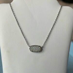 Kendra Scott Elisa Necklace in silver with iridescent drusy stone
